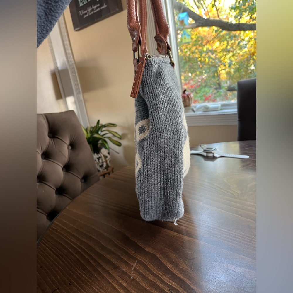 Madden Girl Y2K Grey and White Sweater Shoulder Bag Purse - Picture 3 of 8